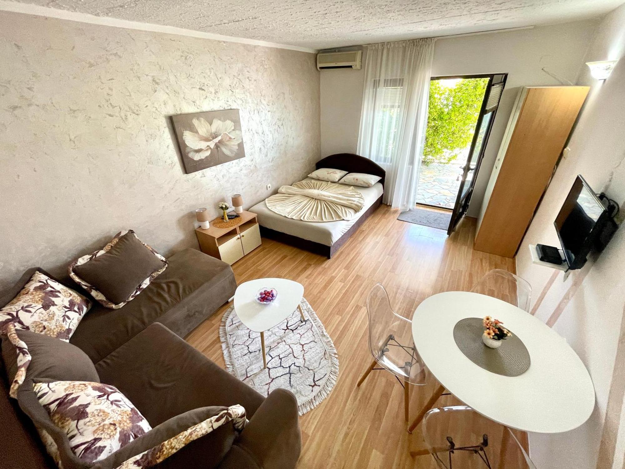 Apartments Marina Бечичи Экстерьер фото