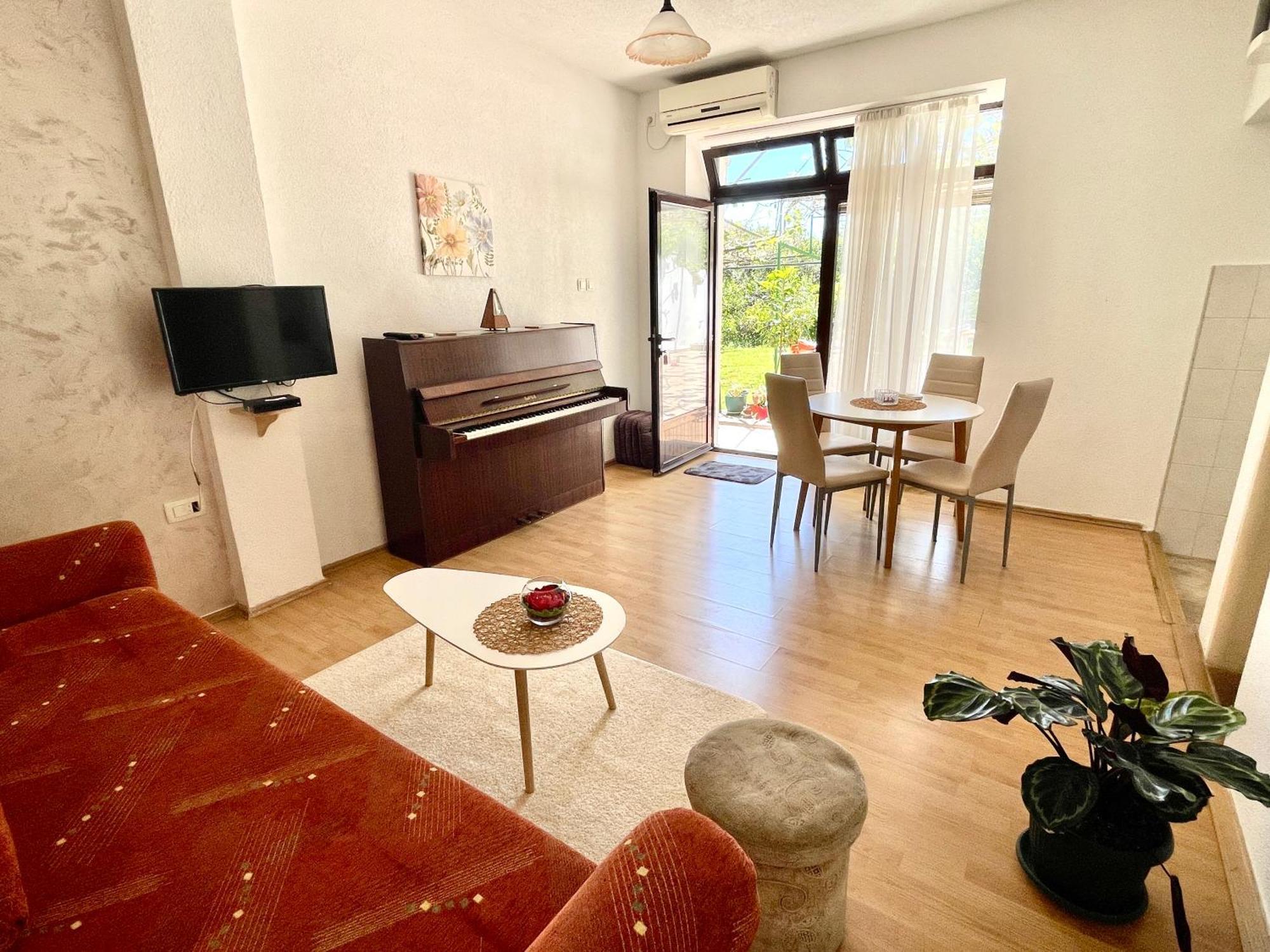 Apartments Marina Бечичи Экстерьер фото